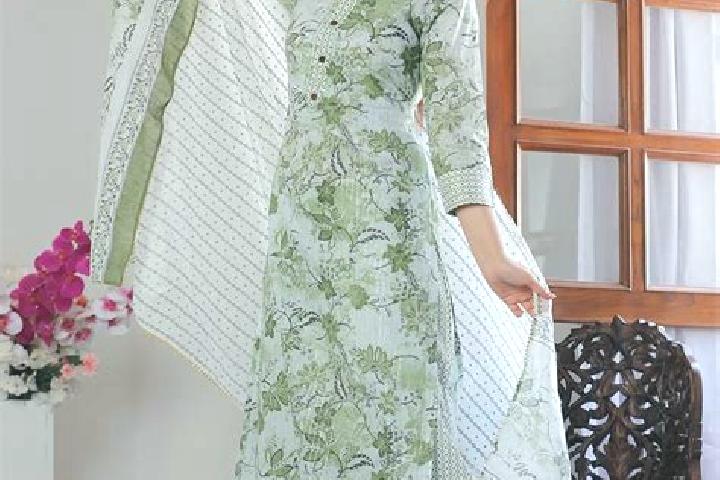 Maya, 37 — Escort in Bhogpur, India