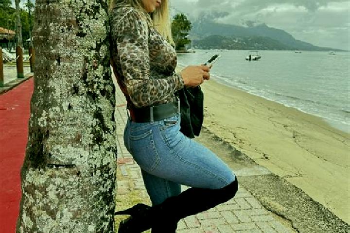 Maya, 37 — Escort in Candido Sales, Brazil