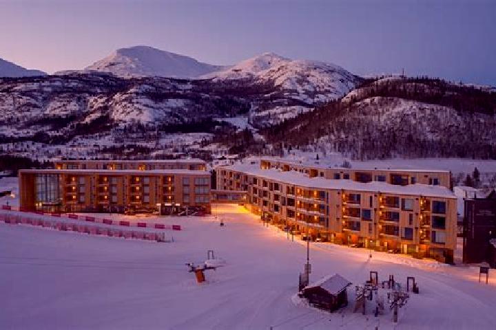 Maya, 37 — Escort in Hemsedal, Norway