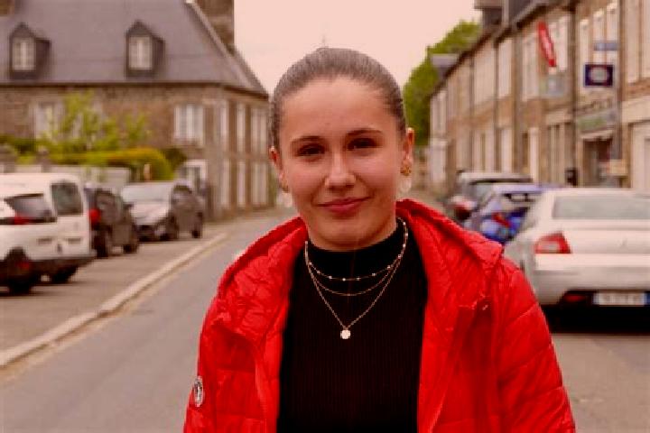 Maya, 37 — Escort in Landelles-et-Coupigny, France