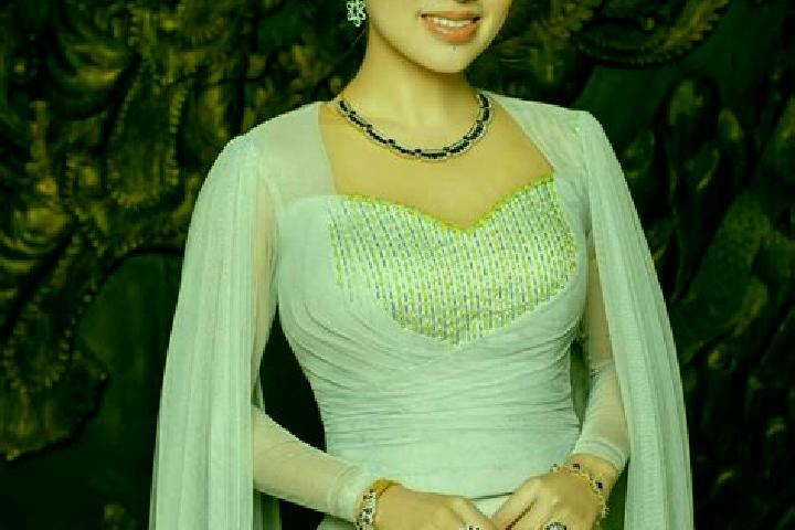 Maya, 37 — Escort in Ye Su, Myanmar