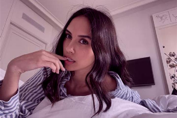 Maya, 38, a blonde grey-eyed asian companion based in Villabuena de Alava. Offering Travel Companion, Girlfriend Experience, Domination, A-Level. Available f...