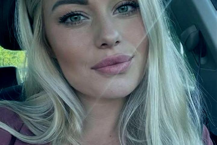 Maya, 38, a blonde hazel-eyed asian companion based in Canayan. Offering Fetish, Overnight, Dinner Date, Massage. Available for incall and outcall, day and e...