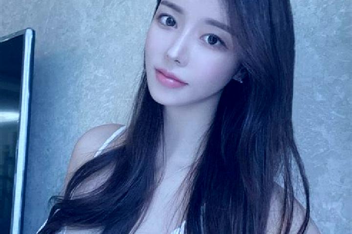 Maya, 38 — Escort in Gyangqai, China