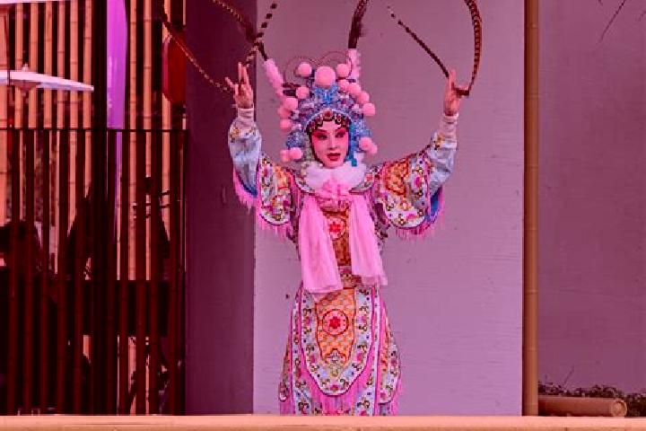 Maya, 38 — Escort in Qinshan, China