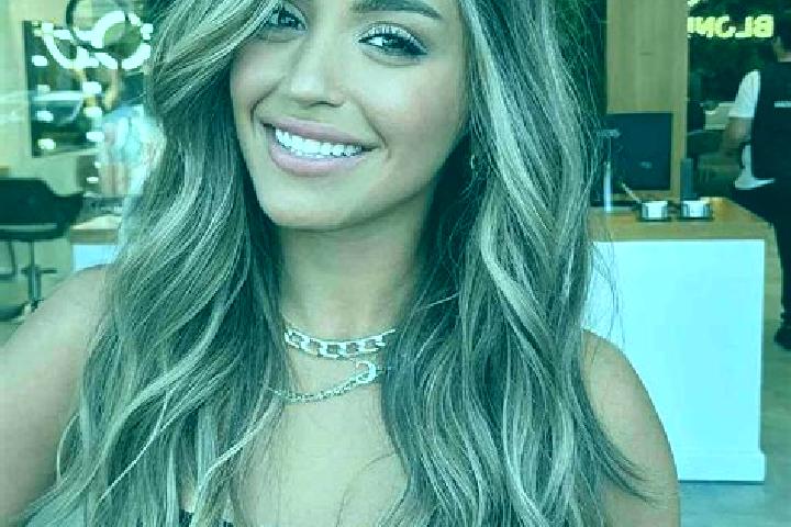 Maya, 39, a dark blonde dark-eyed mediterranean companion based in Ryzoviste. Offering Couples, Party Girl, GFE. Available for incall and outcall, day and ev...