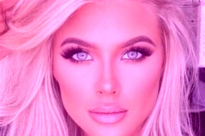 Maya, 39, a platinum blonde grey-eyed mixed companion based in Shenfield. Offering Roleplay, A-Level, Fetish. Available for incall and outcall, overnight boo...