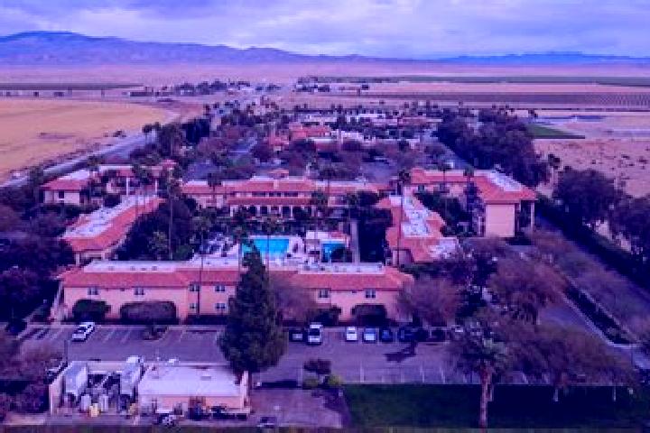 Maya, 39 — Escort in Coalinga, United States