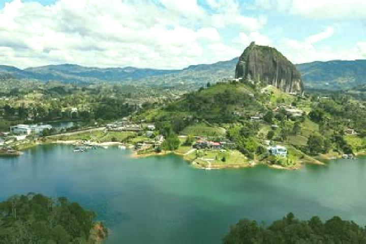 Maya, 39 — Escort in Guatape, Colombia