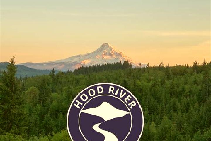 Maya, 39 — Escort in Hood River, United States