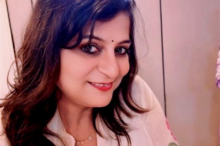Maya, 39 — Escort in Muzaffarpur, India