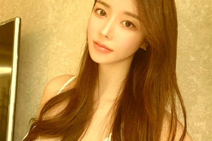 Maya, 39 — Escort in Simwon, South Korea