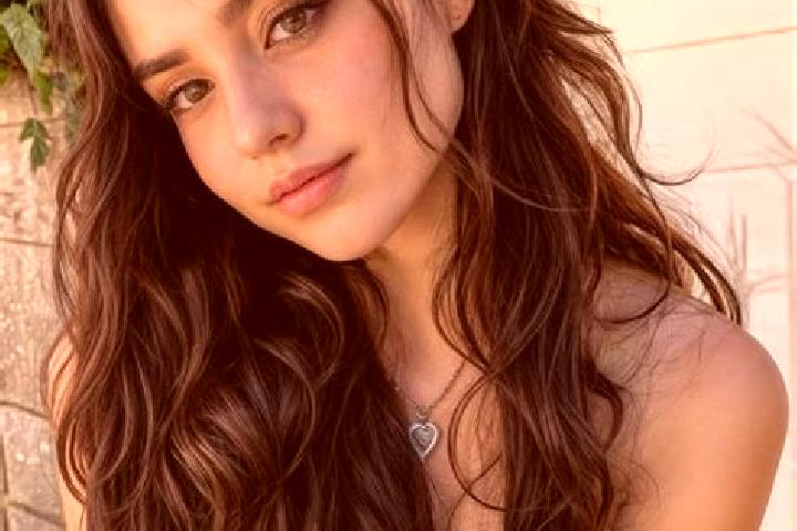 Mia, 20, a auburn brown-eyed middle eastern companion based in Muye. Offering Prostate Massage, Girlfriend Experience, Fetish, Duos. Available for incall and...