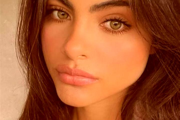Mia, 20, a black hazel-eyed caribbean companion based in Armopa. Offering Roleplay, Girlfriend Experience, Duos. Available for incall and outcall, overnight ...