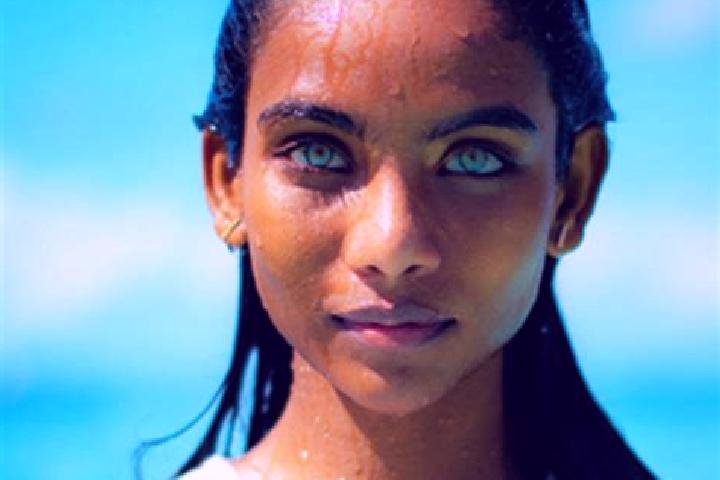 Mia, 20, a chestnut blue-eyed indian companion based in Bet Me ir. Offering Duos, Domination, Fetish. Available for incall and outcall, overnight bookings av...