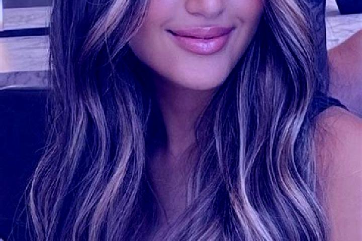 Mia, 20, a dark blonde brown-eyed mediterranean companion based in Sar Chahan-e Janubi. Offering Roleplay, Tantra, A-Level. Available for incall and outcall,...