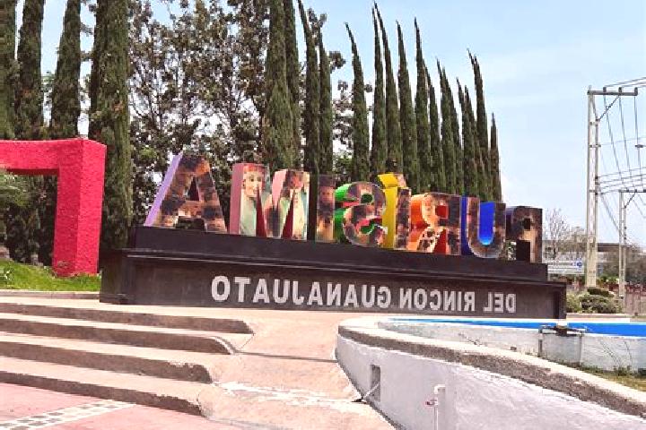 Mia, 20 — Escort in Purisima de Bustos, Mexico