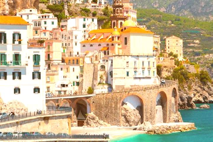 Mia, 20 — Escort in Ragoli, Italy