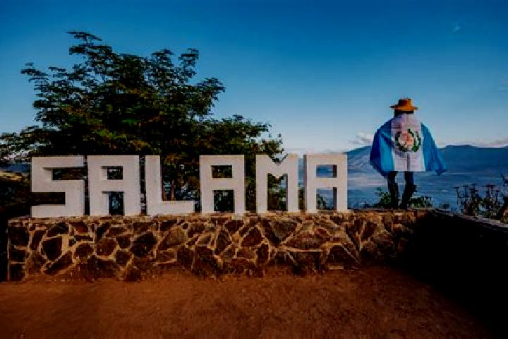 Mia, 20 — Escort in Salama, Guatemala