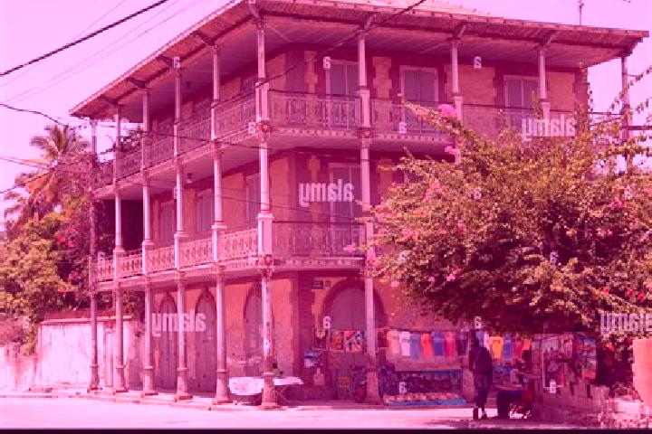 Mia, 20 — Escort in Verrettes, Haiti