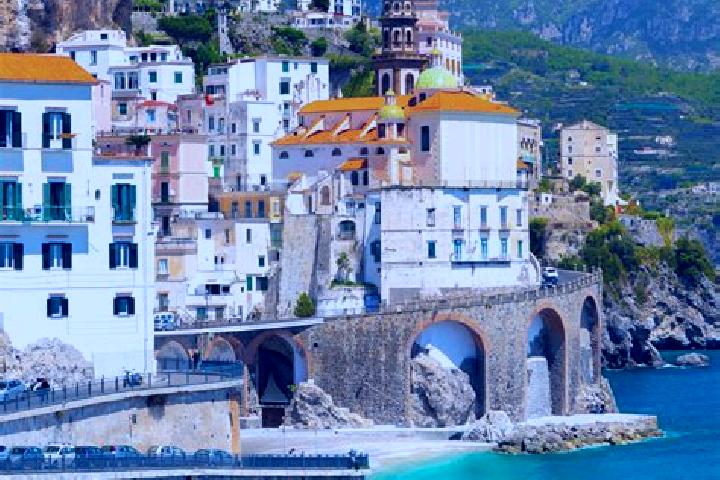 Mia, 20 — Escort in Volla, Italy
