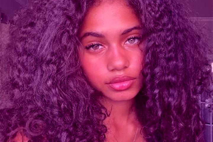 Mia, 21, a black grey-eyed ebony companion based in Riachao. Offering 69, Erotic Massage, Roleplay. Available for incall and outcall, overnight bookings avai...