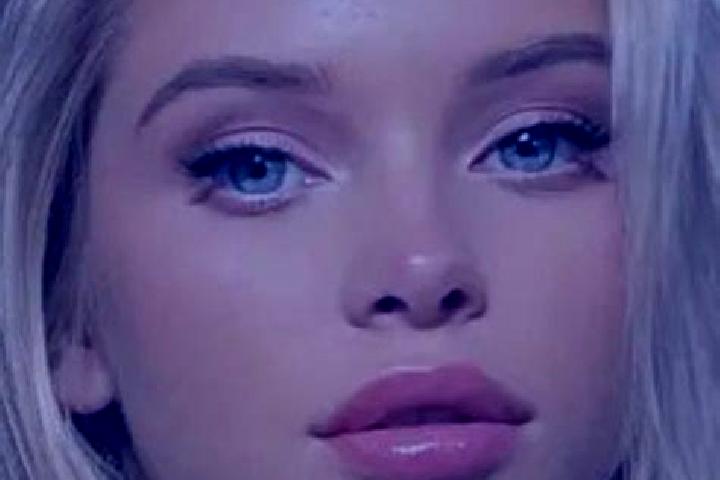 Mia, 21, a blonde blue-eyed middle eastern companion based in Novolukoml . Offering 69, GFE, Tantra, Striptease. Available for incall and outcall, day and ev...