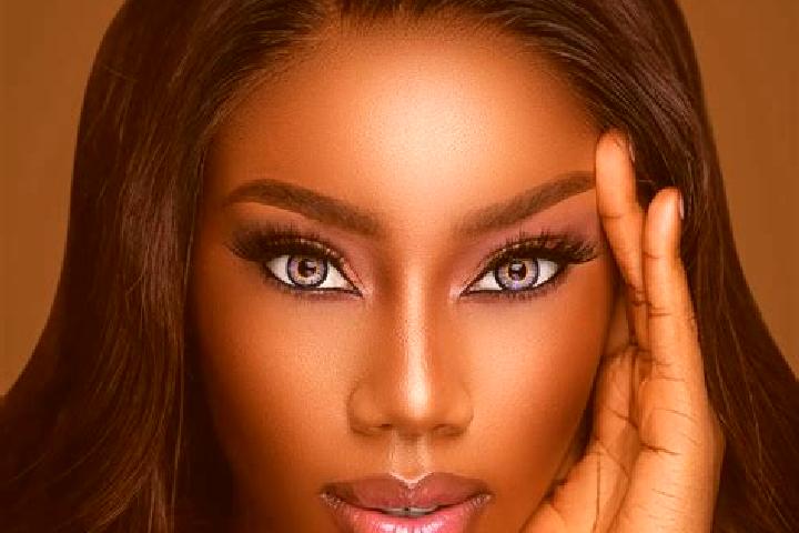 Mia, 21, a chestnut blue-eyed ebony companion based in Kota Tinggi. Offering Striptease, Domination, Couples. Available for incall and outcall, overnight boo...