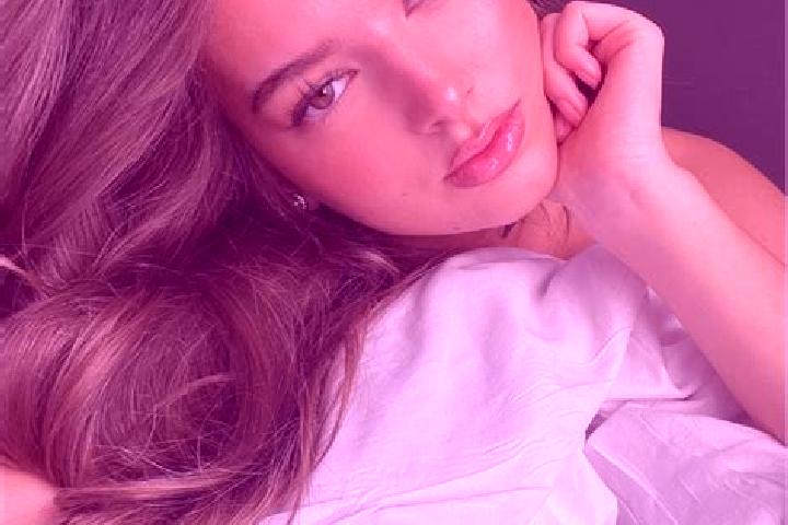 Mia, 21, a chestnut hazel-eyed slavic companion based in Chylice. Offering Girlfriend Experience, Deep French Kissing, Overnight, OWO. Available for incall a...