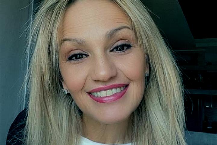 Mia, 21 — Escort in Aleksince, Slovakia