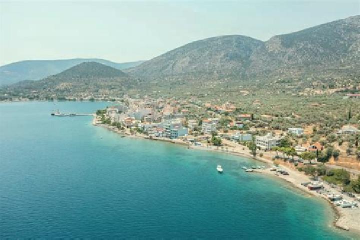 Mia, 21 — Escort in Antikyra, Greece