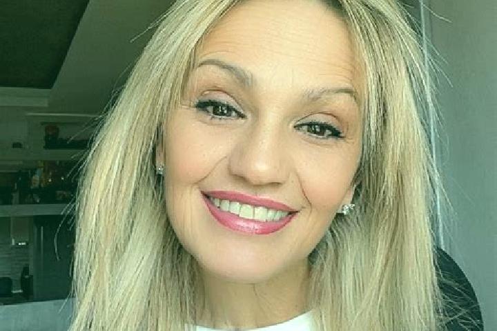 Mia, 21 — Escort in Cantiveros, Spain