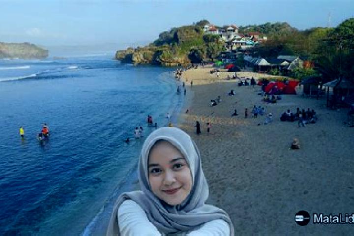 Mia, 21 — Escort in Cerme Kidul, Indonesia