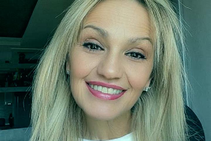 Mia, 21 — Escort in Csorvas, Hungary