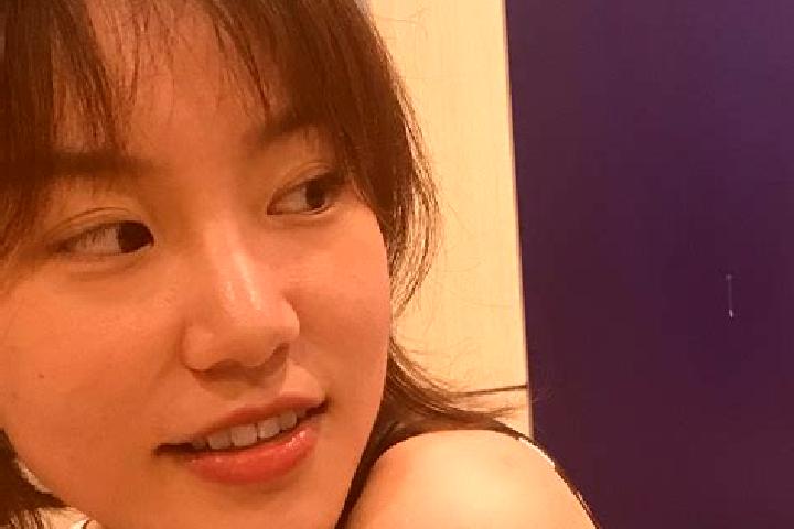 Mia, 21 — Escort in Geyang, China