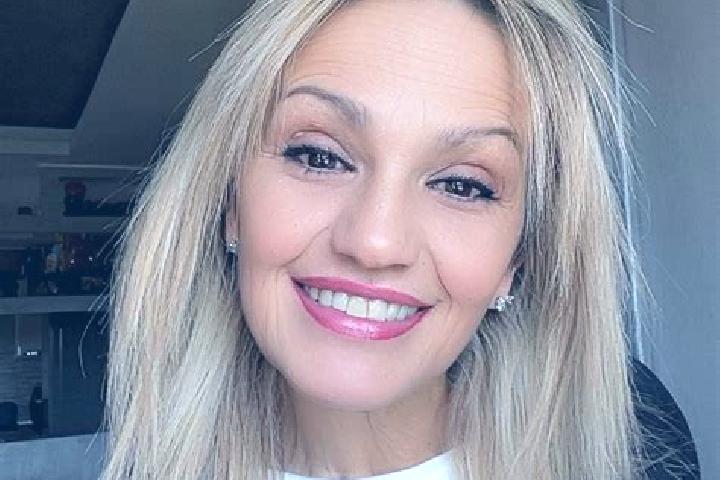 Mia, 21 — Escort in Ioanis, Romania
