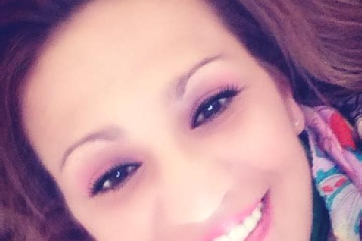 Mia, 21 — Escort in Les Peintures, France