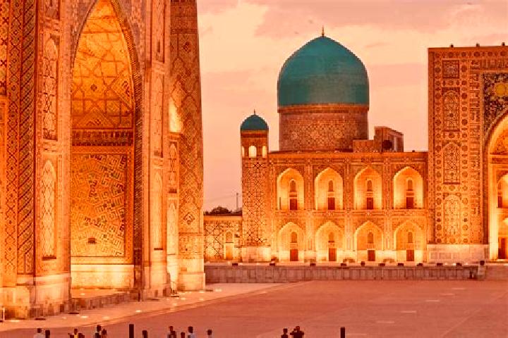 Mia, 21 — Escort in Loyish Shaharchasi, Uzbekistan