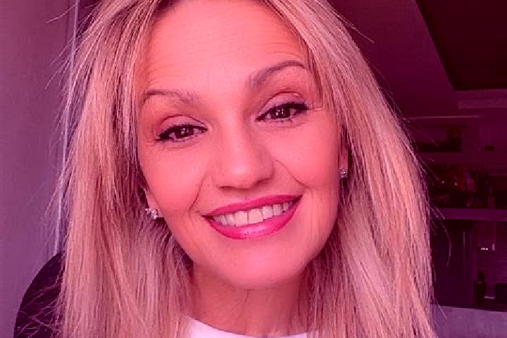 Mia, 21 — Escort in Niedercunnersdorf, Germany