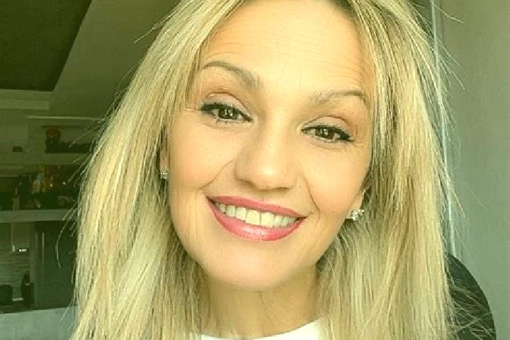 Mia, 21 — Escort in Puetuerge, Turkey