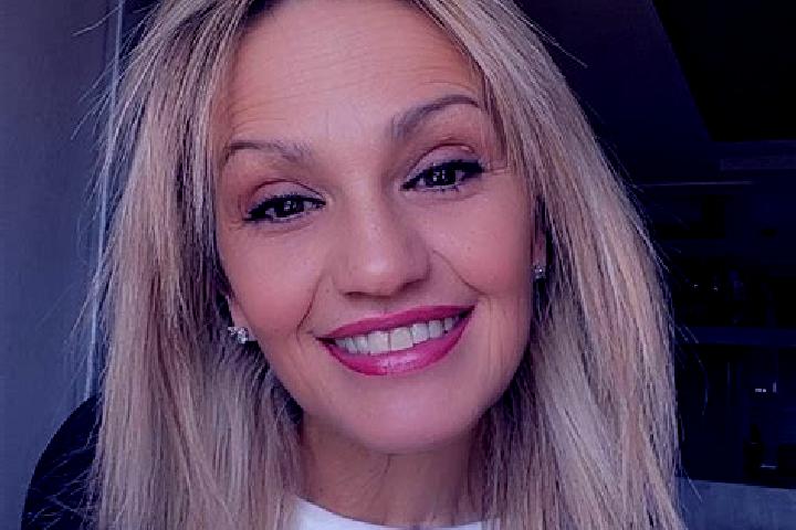 Mia, 21 — Escort in Roccamonfina, Italy