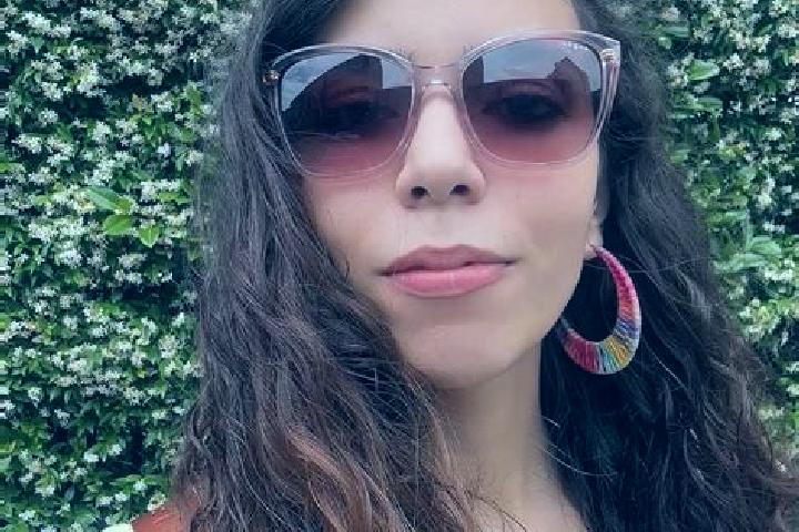 Mia, 21 — Escort in Seldiren, Turkey