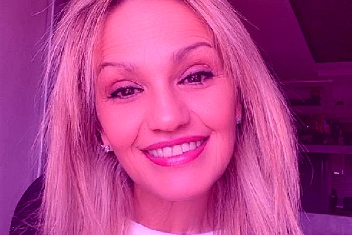 Mia, 21 — Escort in Sontheim, Germany