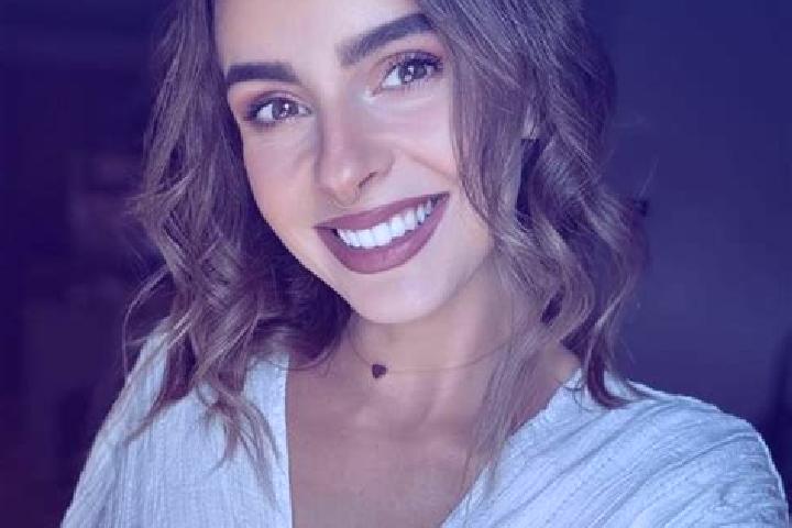Mia, 21 — Escort in Tashara, Russia