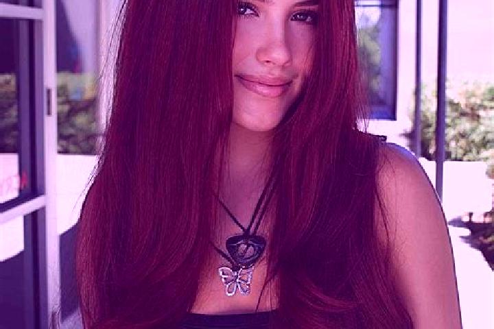 Mia, 22, a auburn dark-eyed slavic companion based in Wunsiedel. Offering BDSM, Massage, Party Girl. Available for incall and outcall, overnight bookings ava...