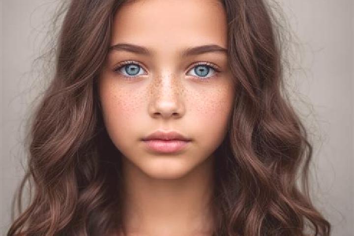 Mia, 22, a blonde brown-eyed mediterranean companion based in Preobrazheniye. Offering Travel Companion, CIM, Dinner Date, Duos. Available for incall and out...