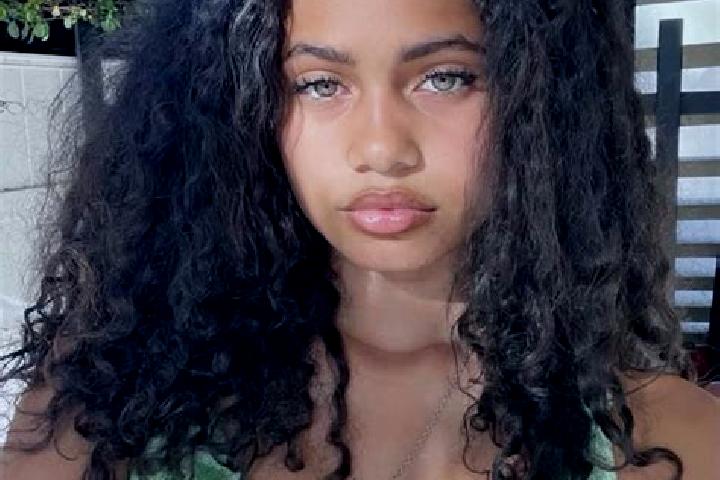 Mia, 22, a red green-eyed mixed companion based in Yarkoye. Offering Duos, Prostate Massage, Dinner Date. Available for incall and outcall, overnight booking...