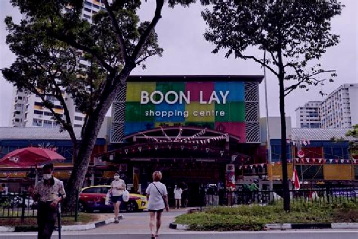 Mia, 22 — Escort in Boon Lay, Singapore