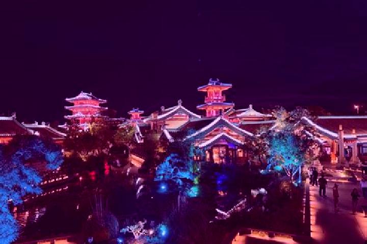 Mia, 22 — Escort in Jinling, China