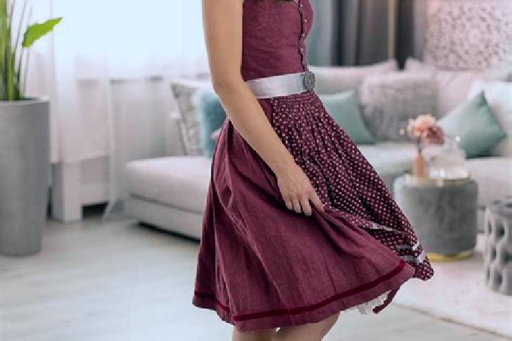 Mia, 22 — Escort in Schepdaal, Belgium